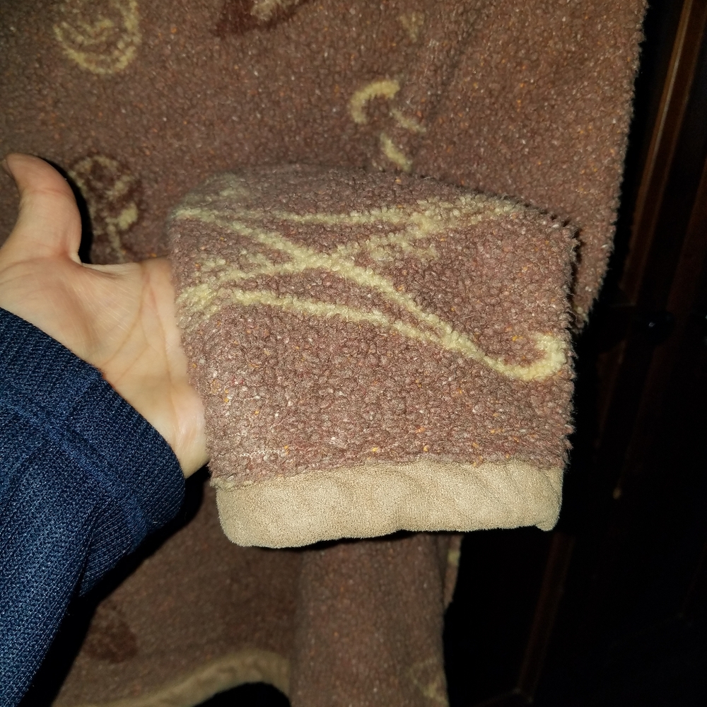Bear Ridge Jacket - Picture 7 of 11